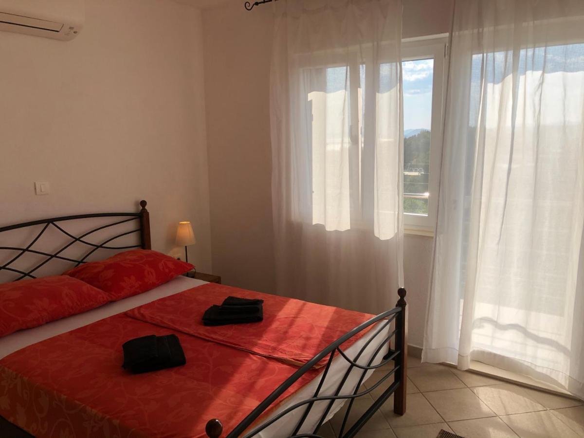 Dalmatia Apartments Podstrana Ngoại thất bức ảnh